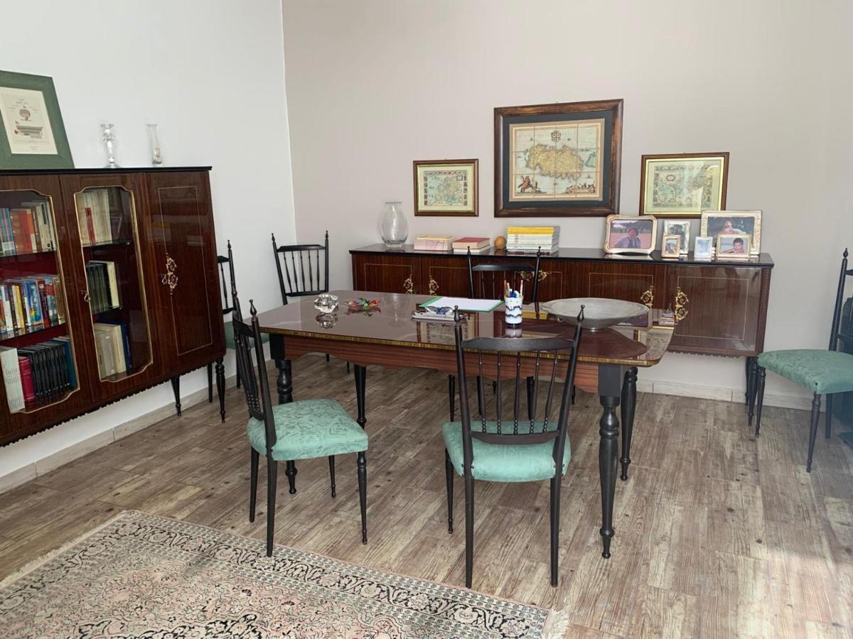 شقة Casa Caterina In Centro Sindia المظهر الخارجي الصورة