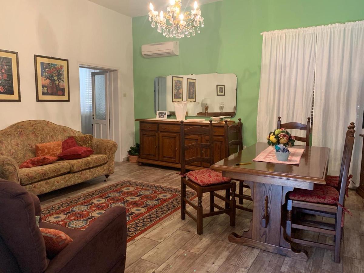شقة Casa Caterina In Centro Sindia المظهر الخارجي الصورة